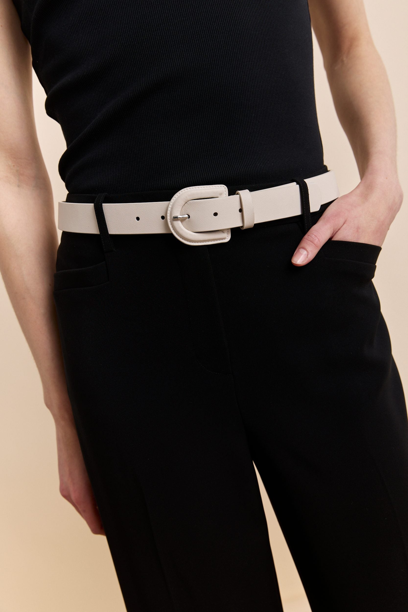 Monochrome classic belt
